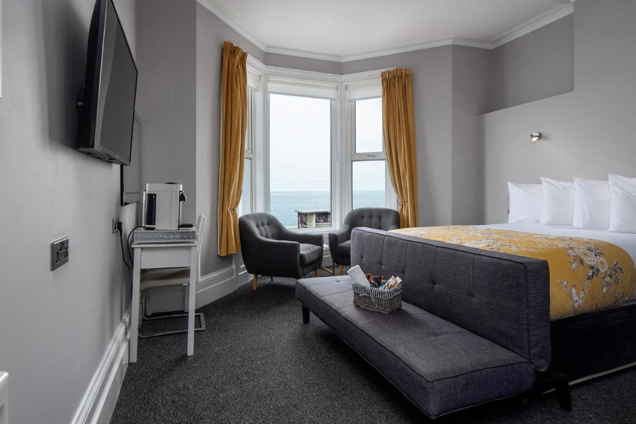 Pebble House Bed and Breakfast Llandudno Exteriör bild