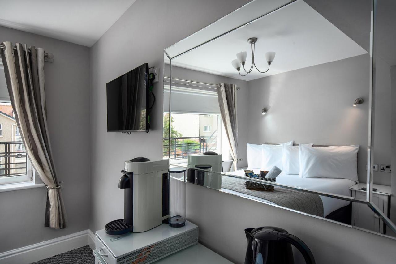 Pebble House Bed and Breakfast Llandudno Exteriör bild